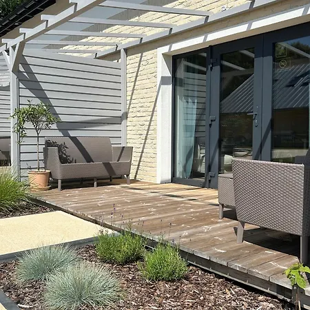 Mamma Mia Park Apartment
